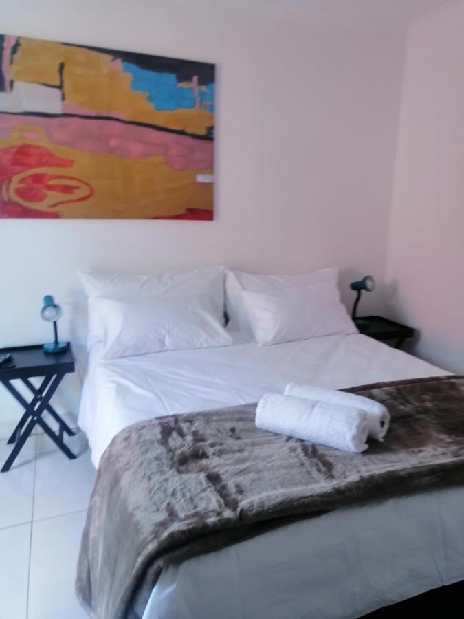 Niilo'S Guesthouse Rundu Ngoại thất bức ảnh